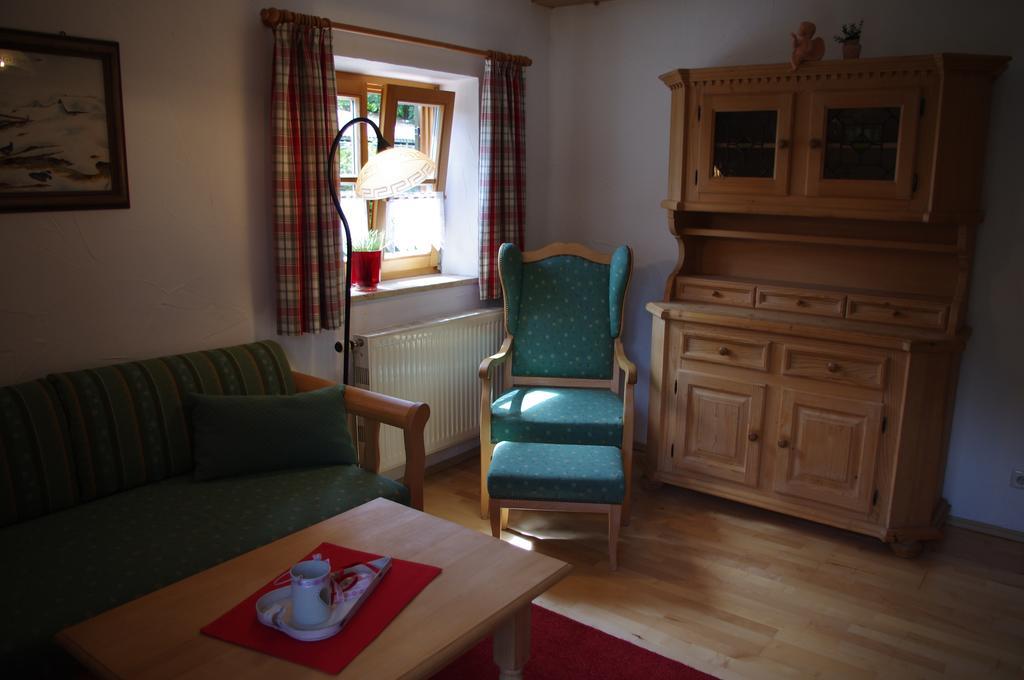 Ferienwohnung Haus Alpenrebe Schoenau am Koenigsee Room photo